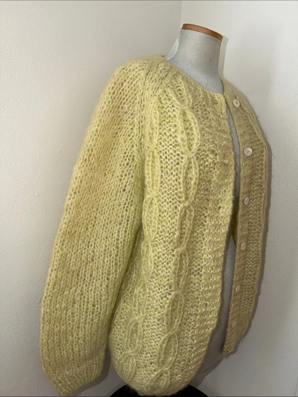 Vintage made in Italy wool mohair sweater cardigan green yellow Burdines Large L